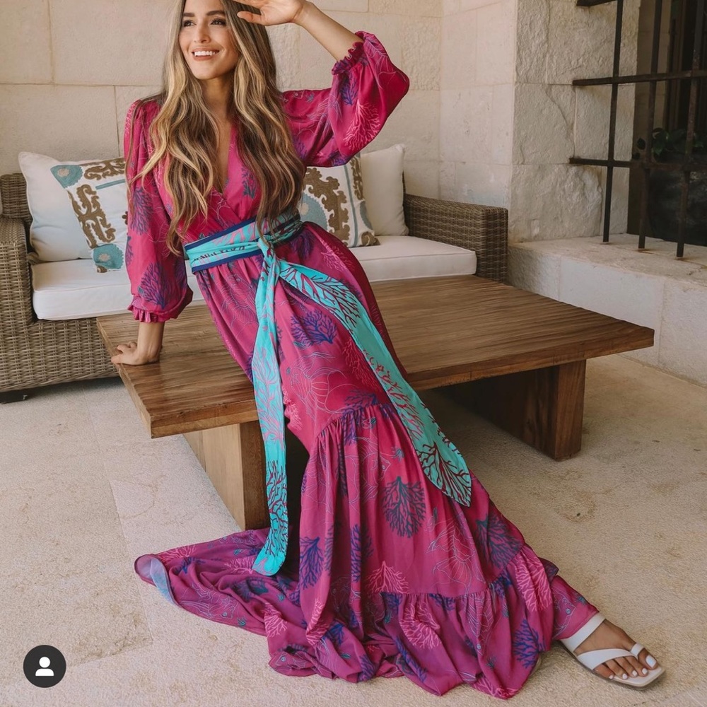 Beautiful Colombian dress by Miramar small size